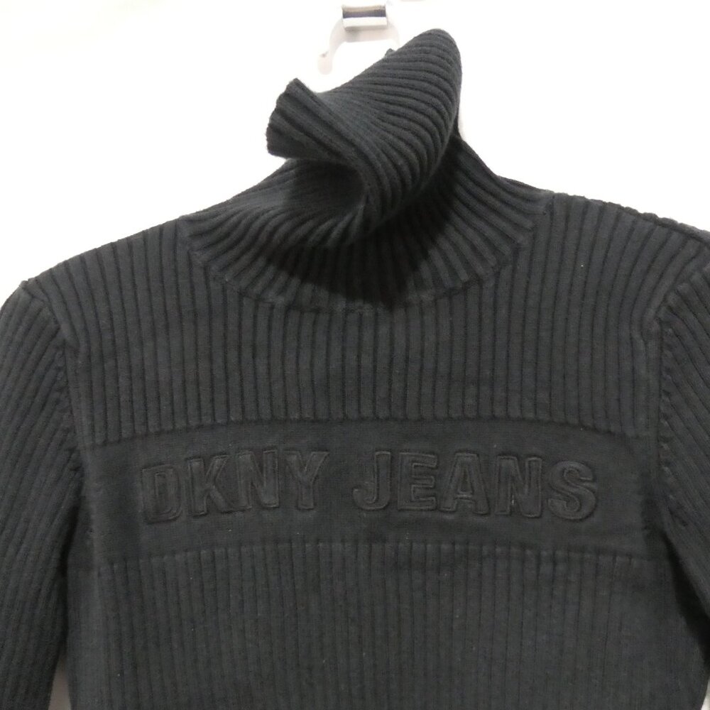 DKNY JEANS | small | Black Ribbed Bold Logo Front Turtelneck Sweater